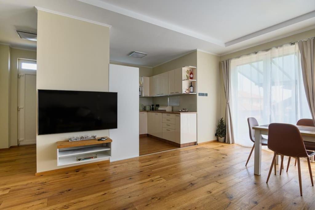Abg House Ecser المظهر الخارجي الصورة